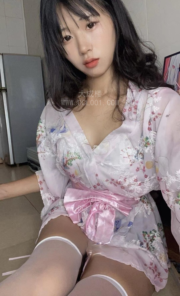 乌鲁木齐长腿风骚小姐姐逼紧活漂亮