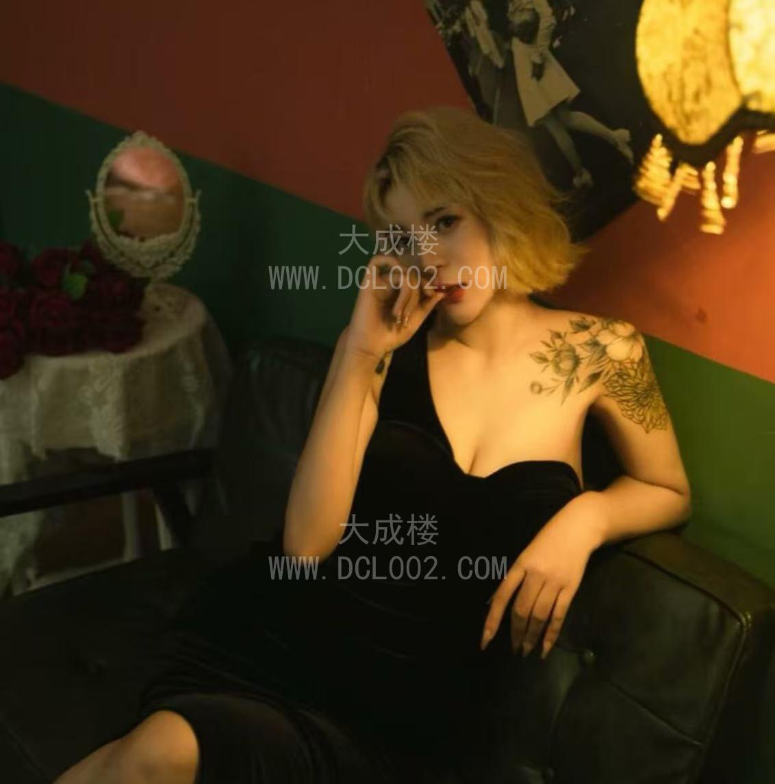 南京建邺小姐姐颜值很高