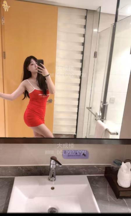 龙华蜂腰辣妹苏漫