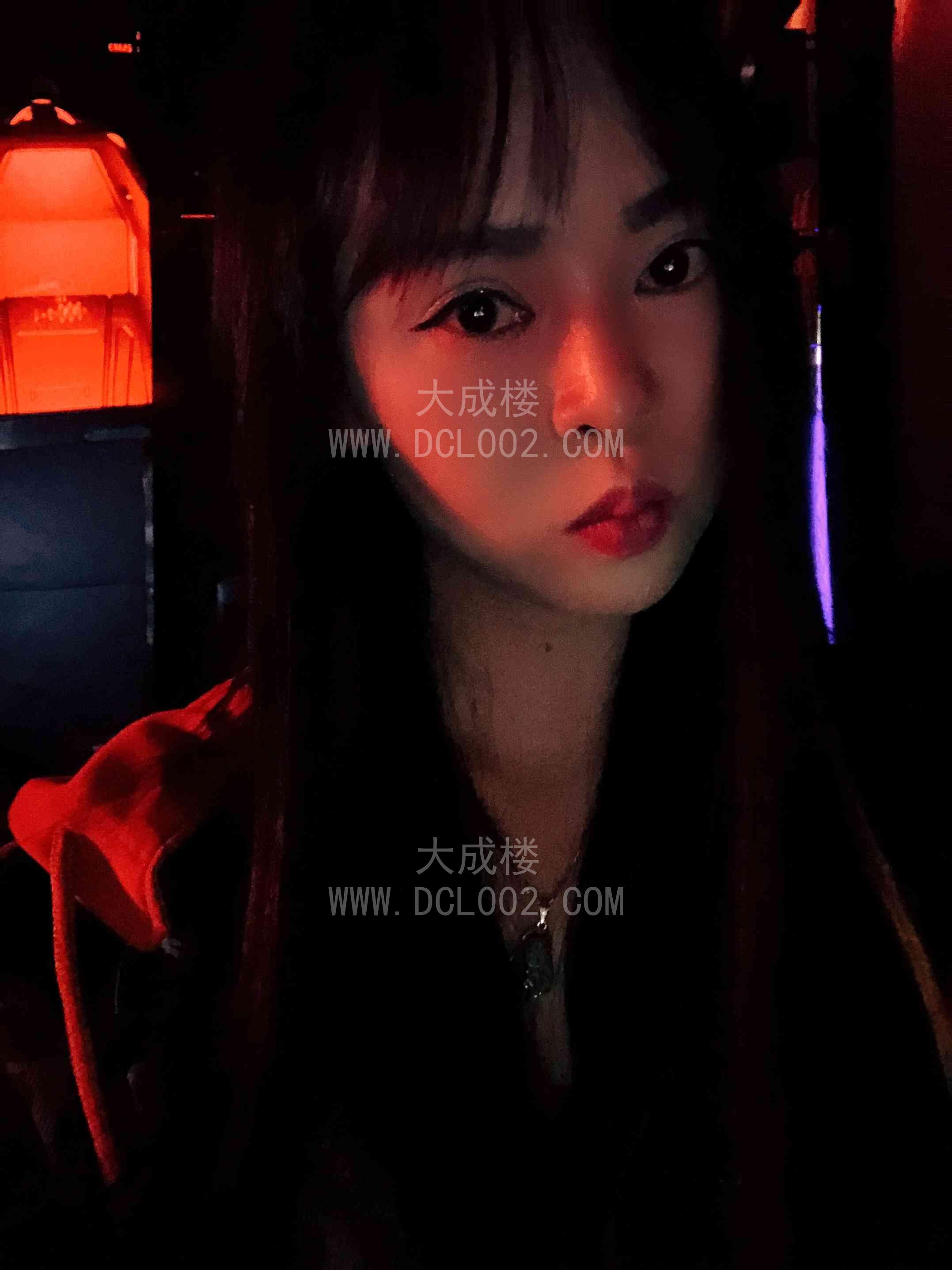 成都东站附近小个子美女