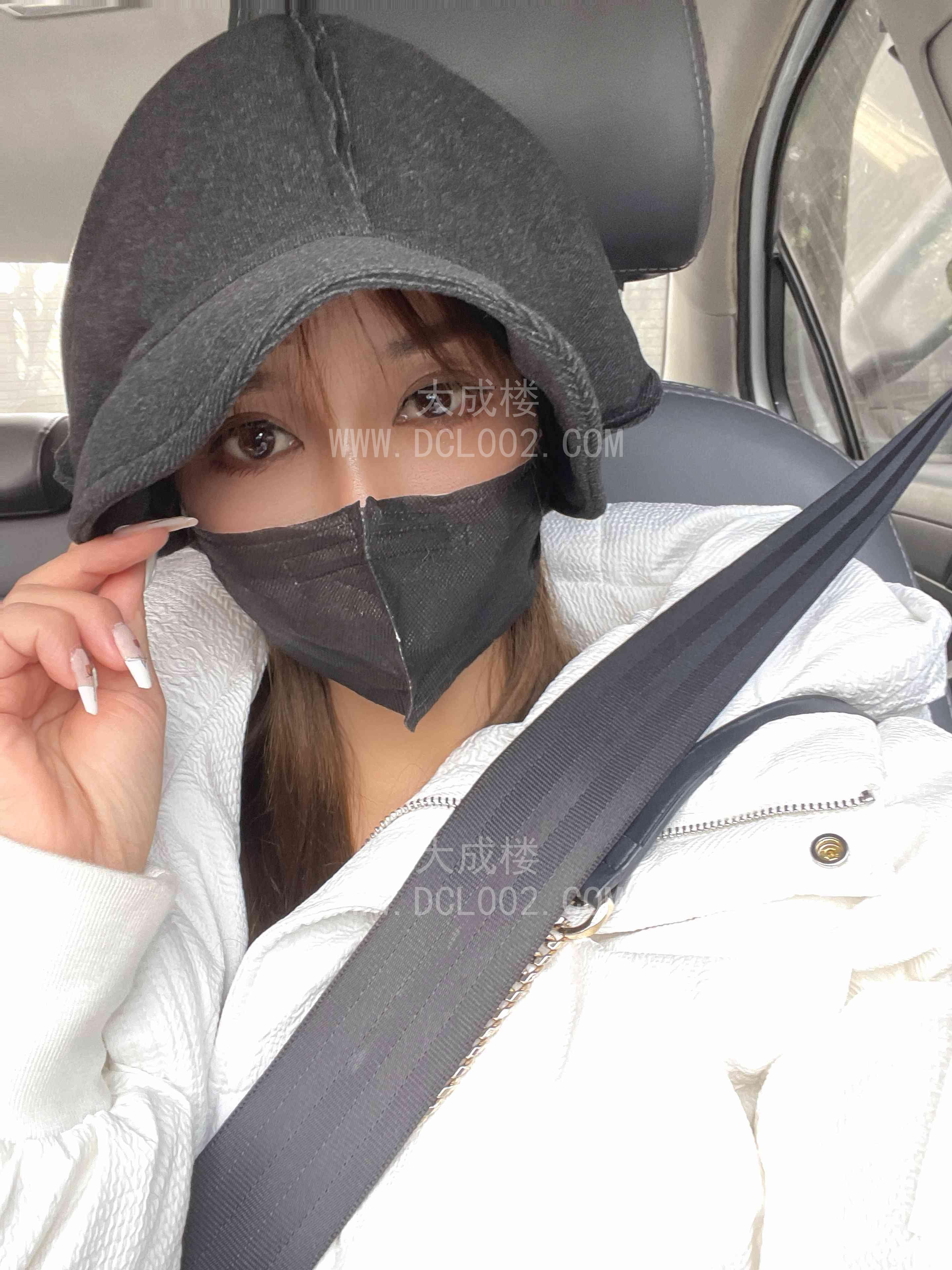 成都东站附近小个子美女