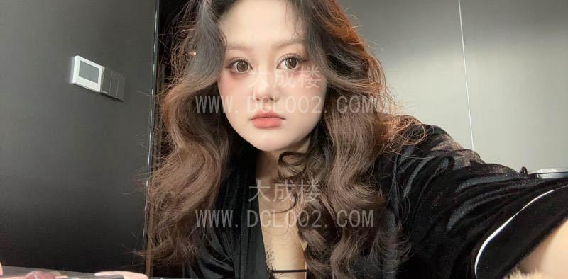 静安馒头户型小姐姐