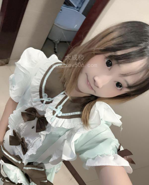 南京菲比cos乖巧萝莉