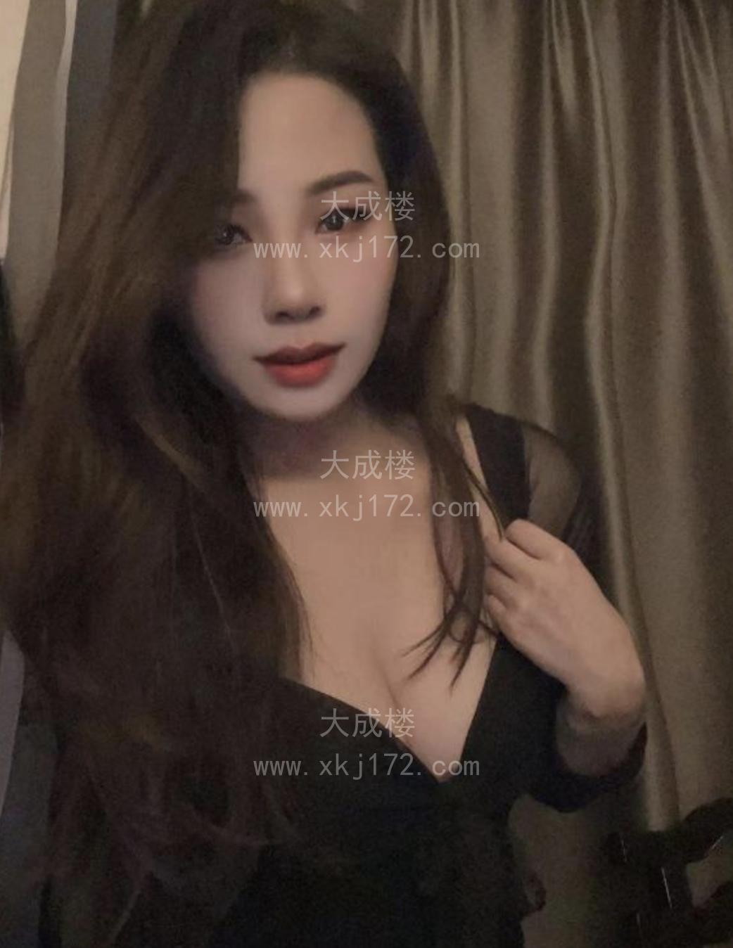 二刷岳家嘴小姐姐