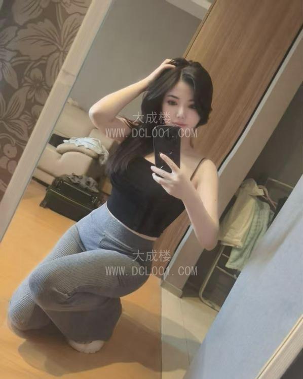 朝阳大胸身材好小姐姐