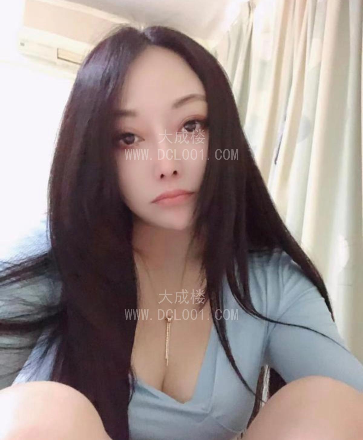 南京秦淮妖娆美妇