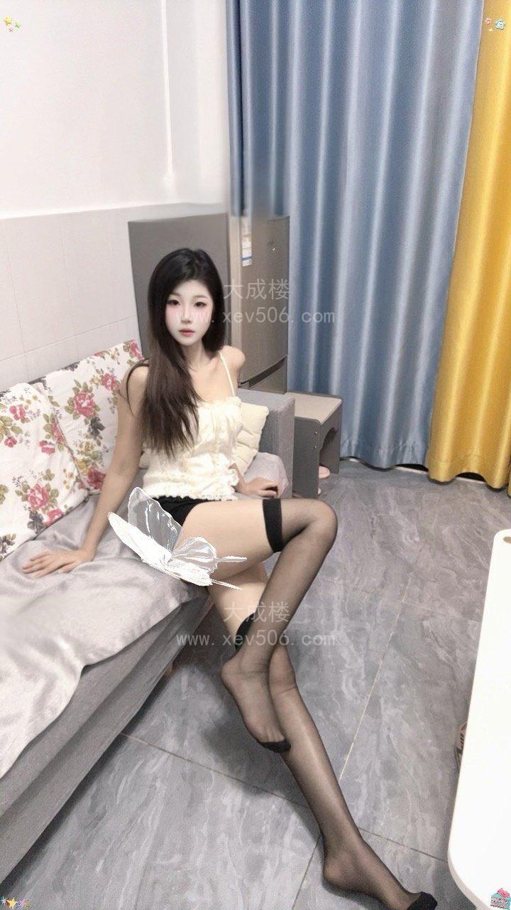 天河倩倩乖萌清纯长腿可蛇纹人比照片好看