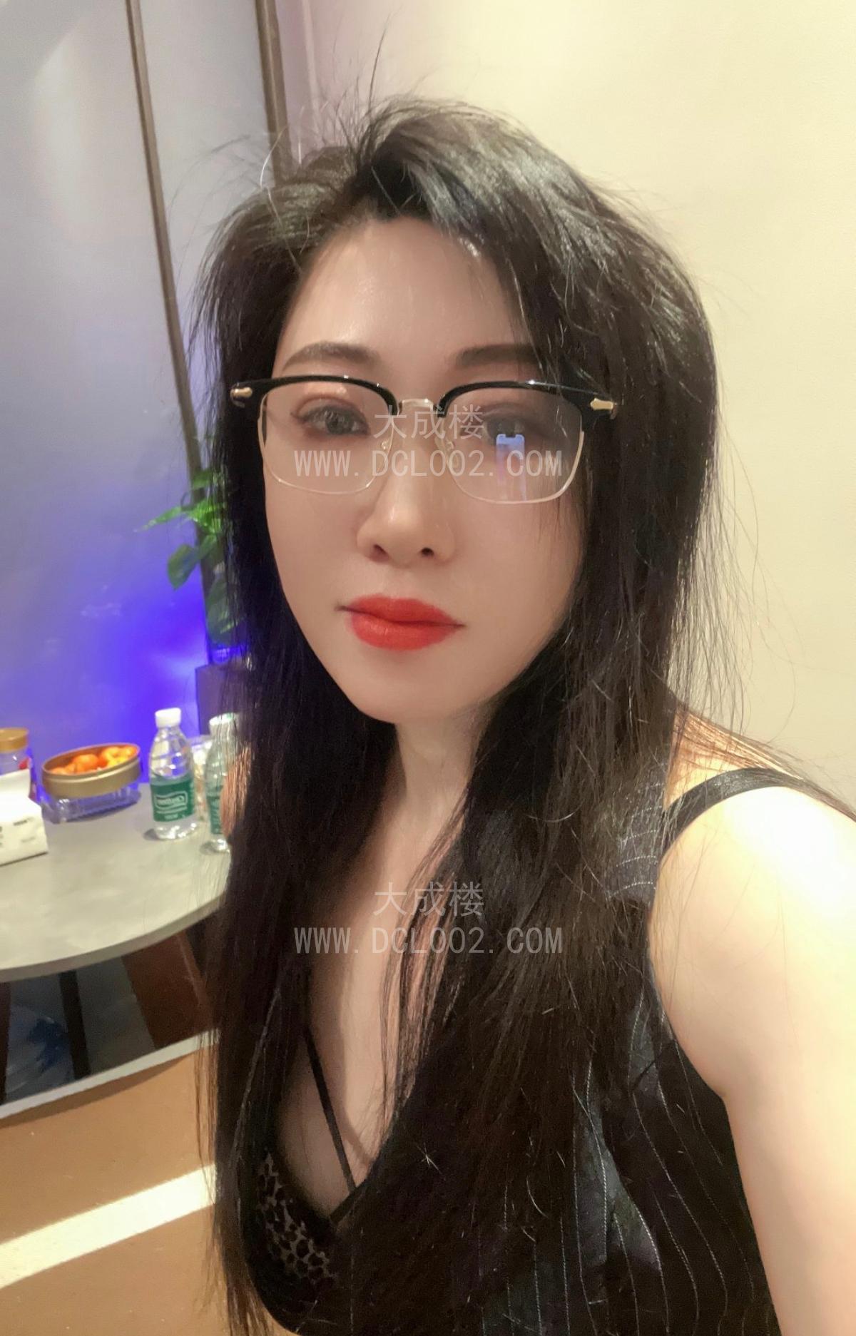 苏州角色扮演肥臀菲菲