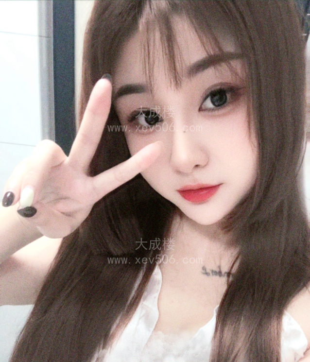 杭州肉感肥臀小骚货