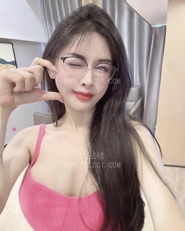 南山完美身材白虎御姐老师