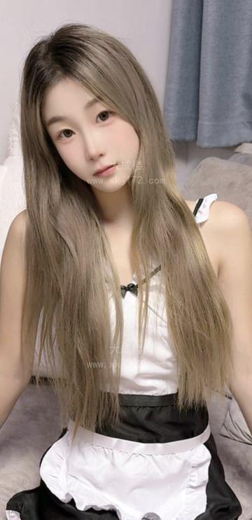 08高颜值长腿妹妹