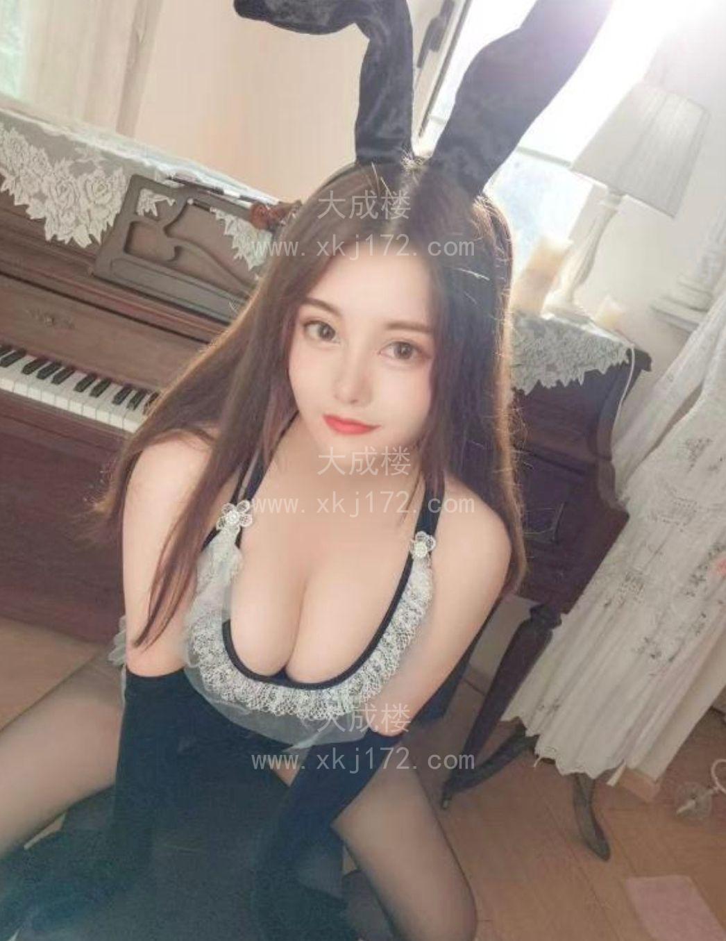 巨臀卡戴珊慕慕