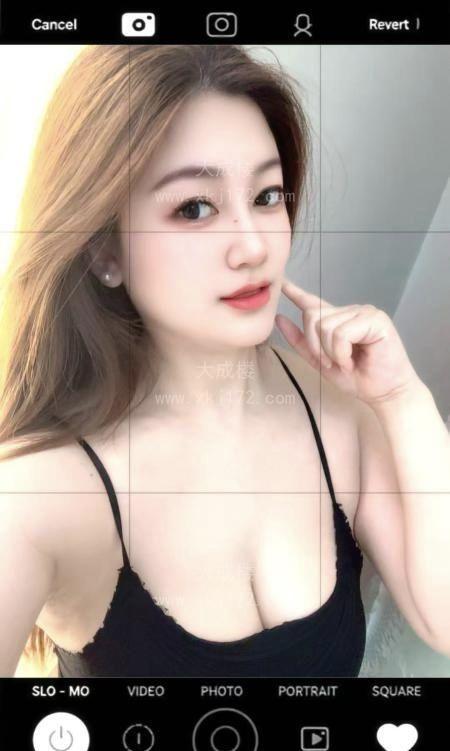 淫荡口爆大波女神