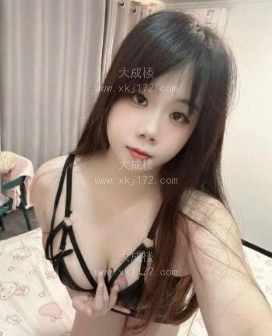 海珠天然大胸苏苏