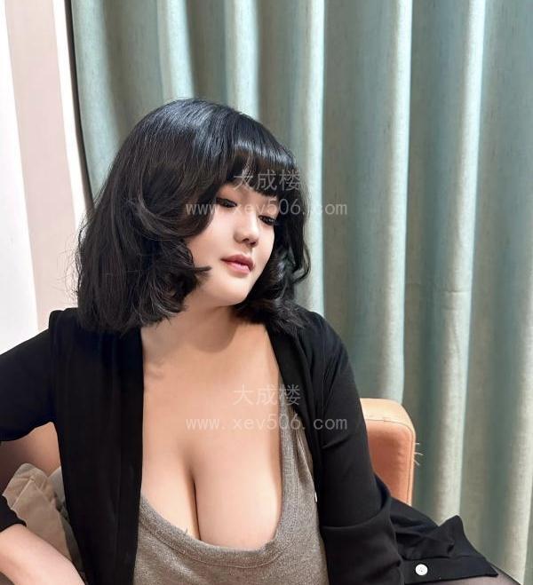 杭州兼职F杯超巨乳妹妹