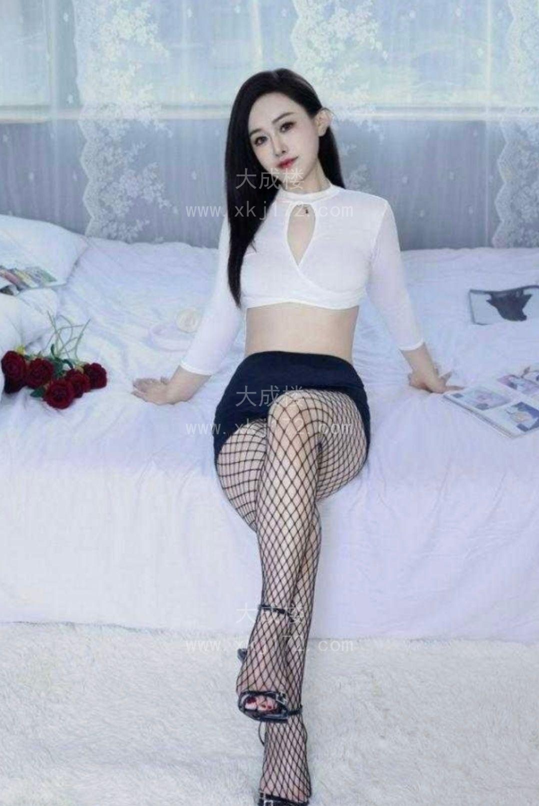 性感丰满辣妹服务