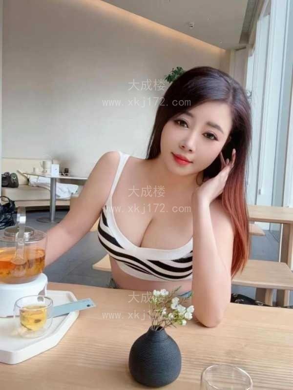 海珠大奶莞式服务蜜宝