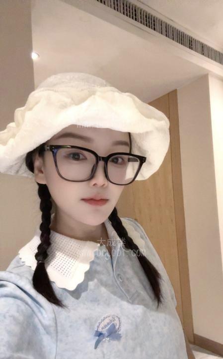 白云三元里楚依