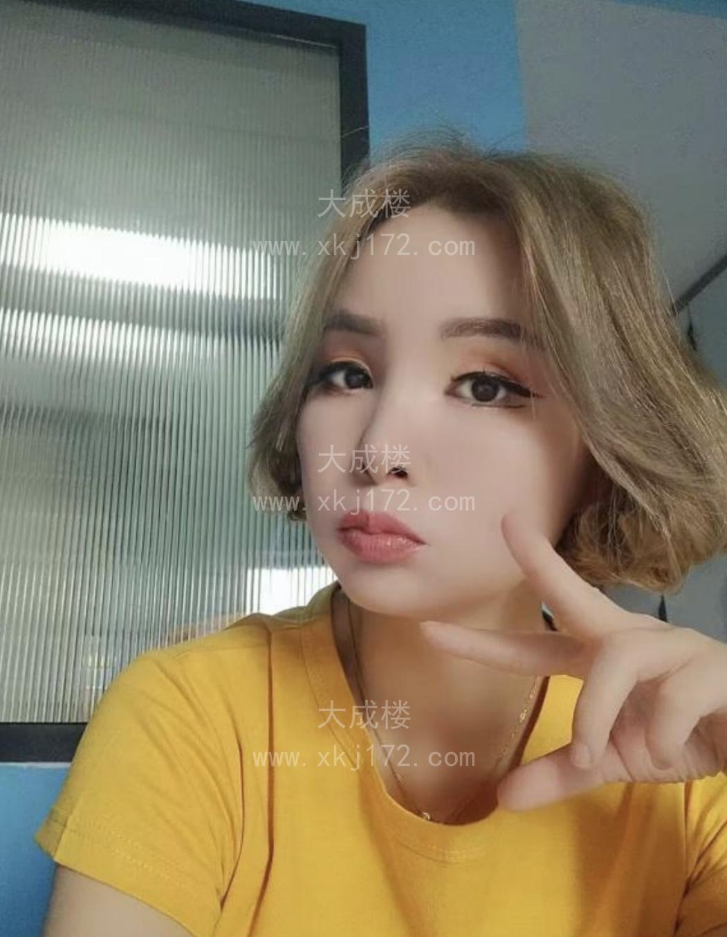 西青小巧小少妇