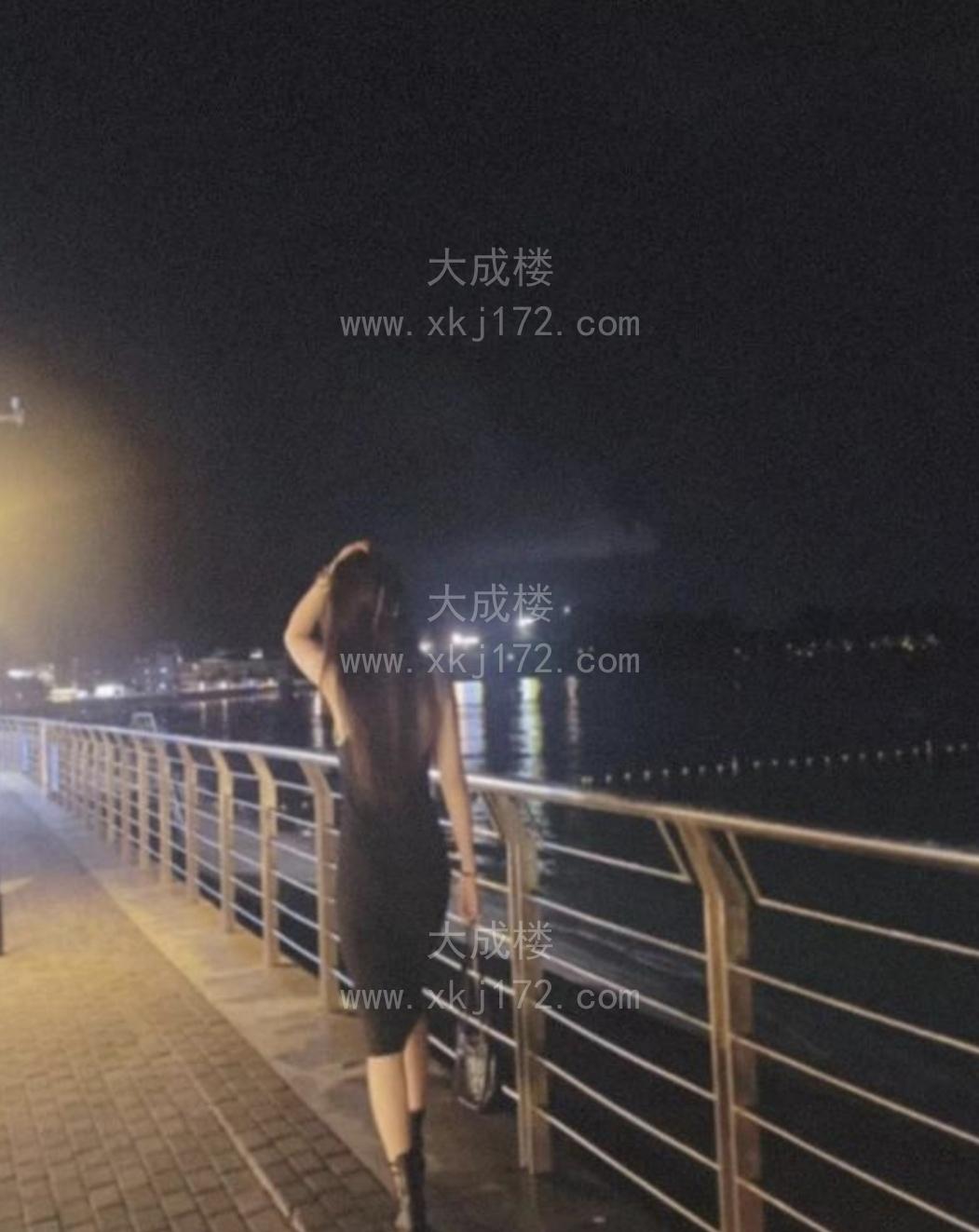 思明颜值身材系九月